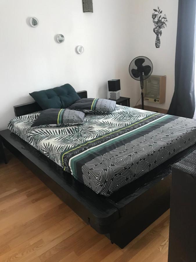 Chambre En Ardeche Du Sud Saint-Remeze ภายนอก รูปภาพ